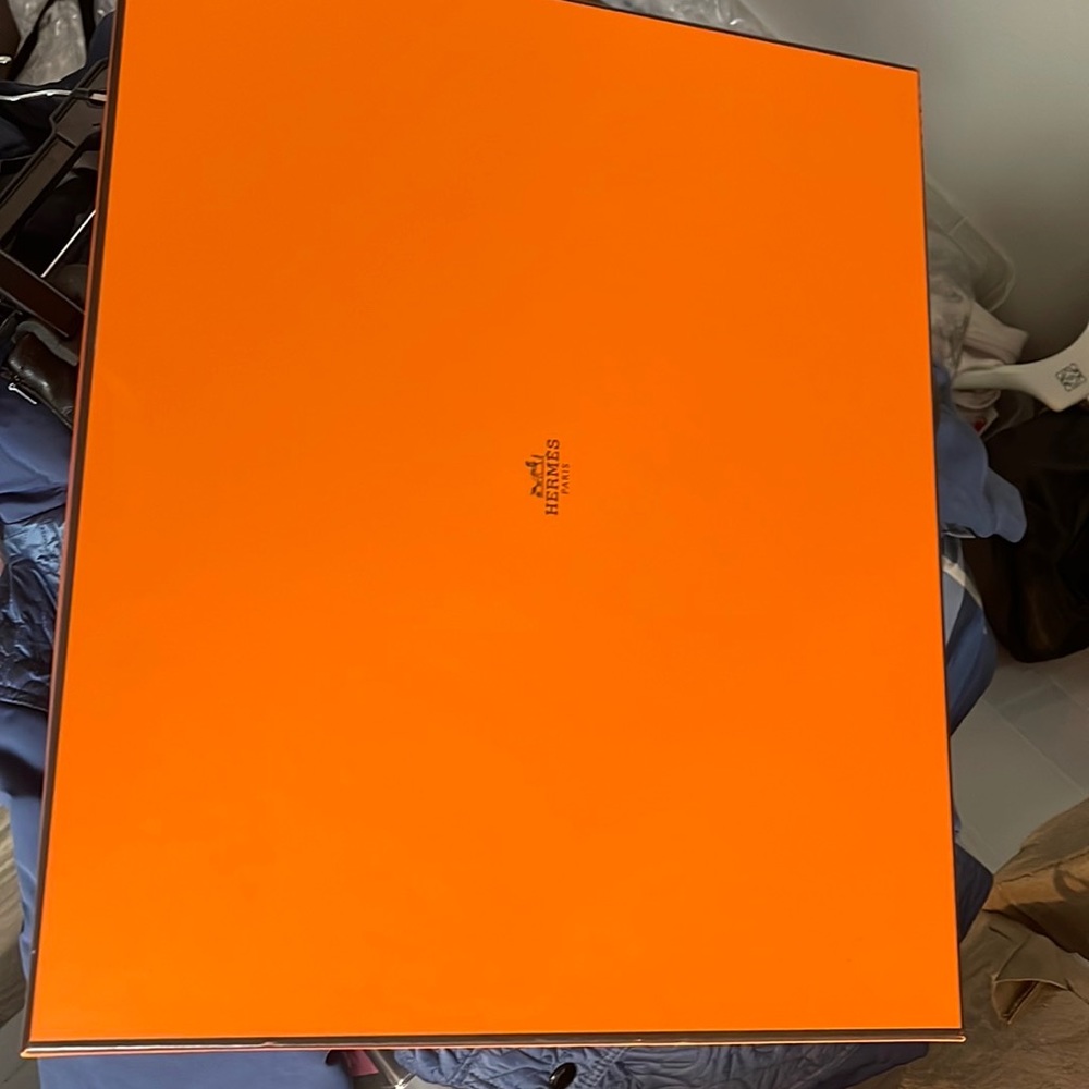 Hermes empty box